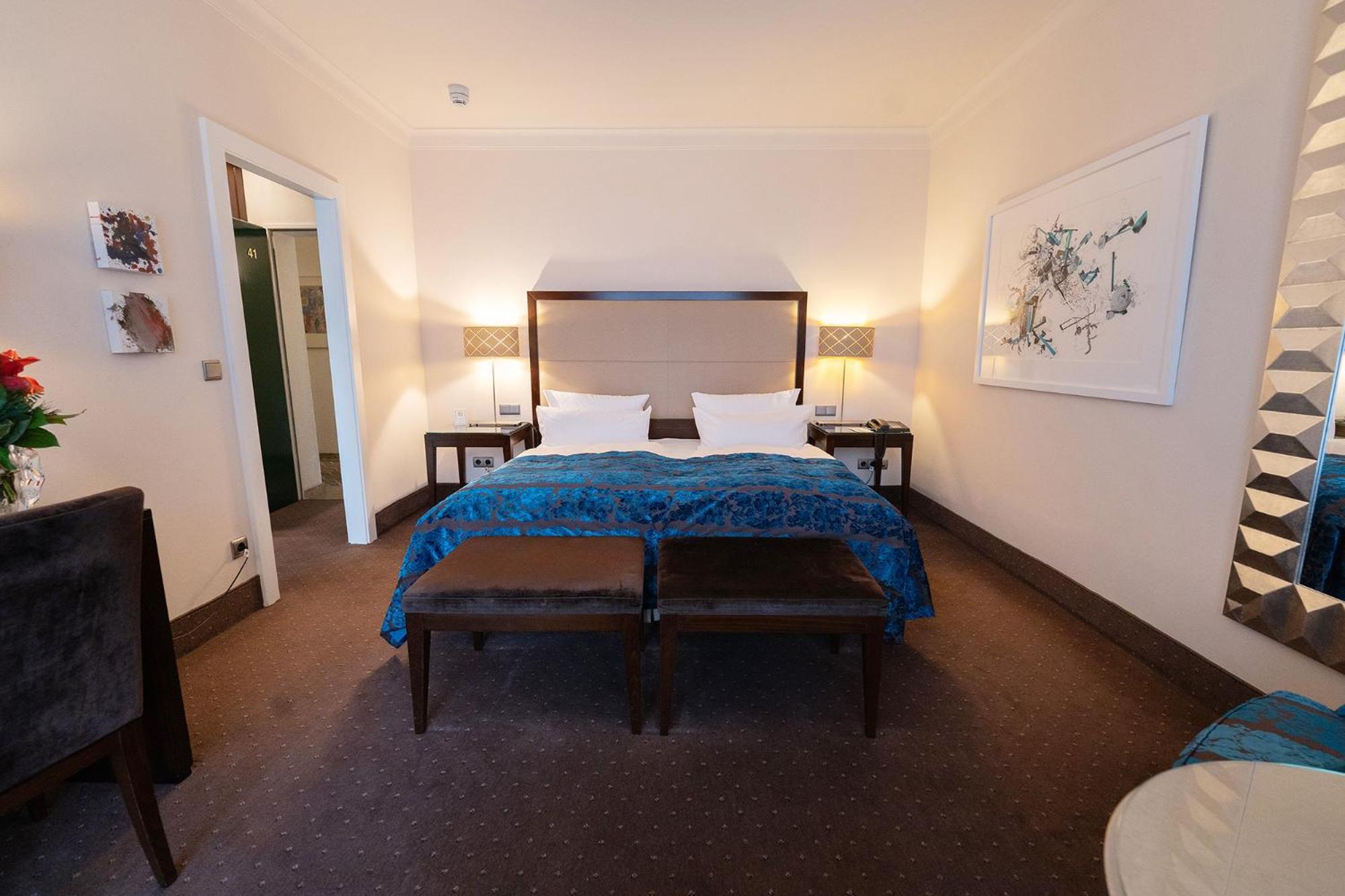 Bernstein Hotel Villa Kastania Berlin Bilik gambar